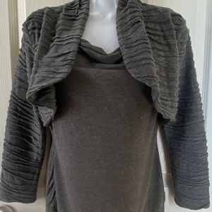 Women Venus gray 3/4 long sleeve size small